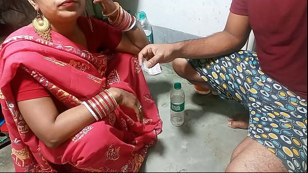रौशनी भाभी को किचन में पटक कर दर्दनाक चोदा  साफ हिंदी में अश्लील Video